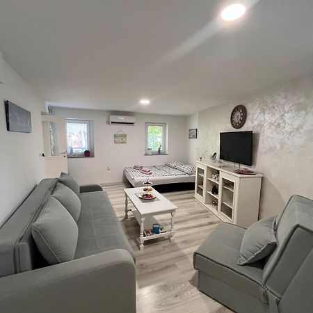 Apartman Nermin Mostar Esterno foto