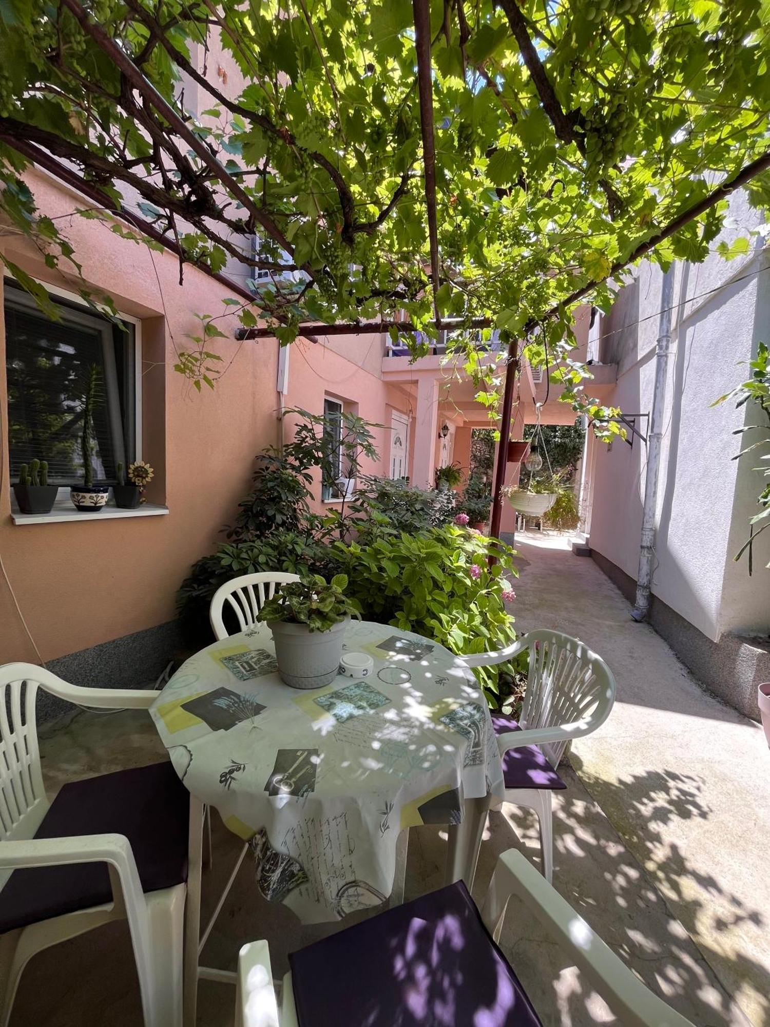 Apartman Nermin Mostar Esterno foto