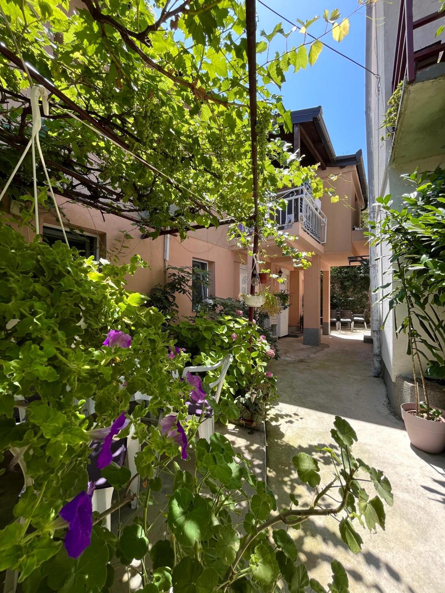 Apartman Nermin Mostar Esterno foto