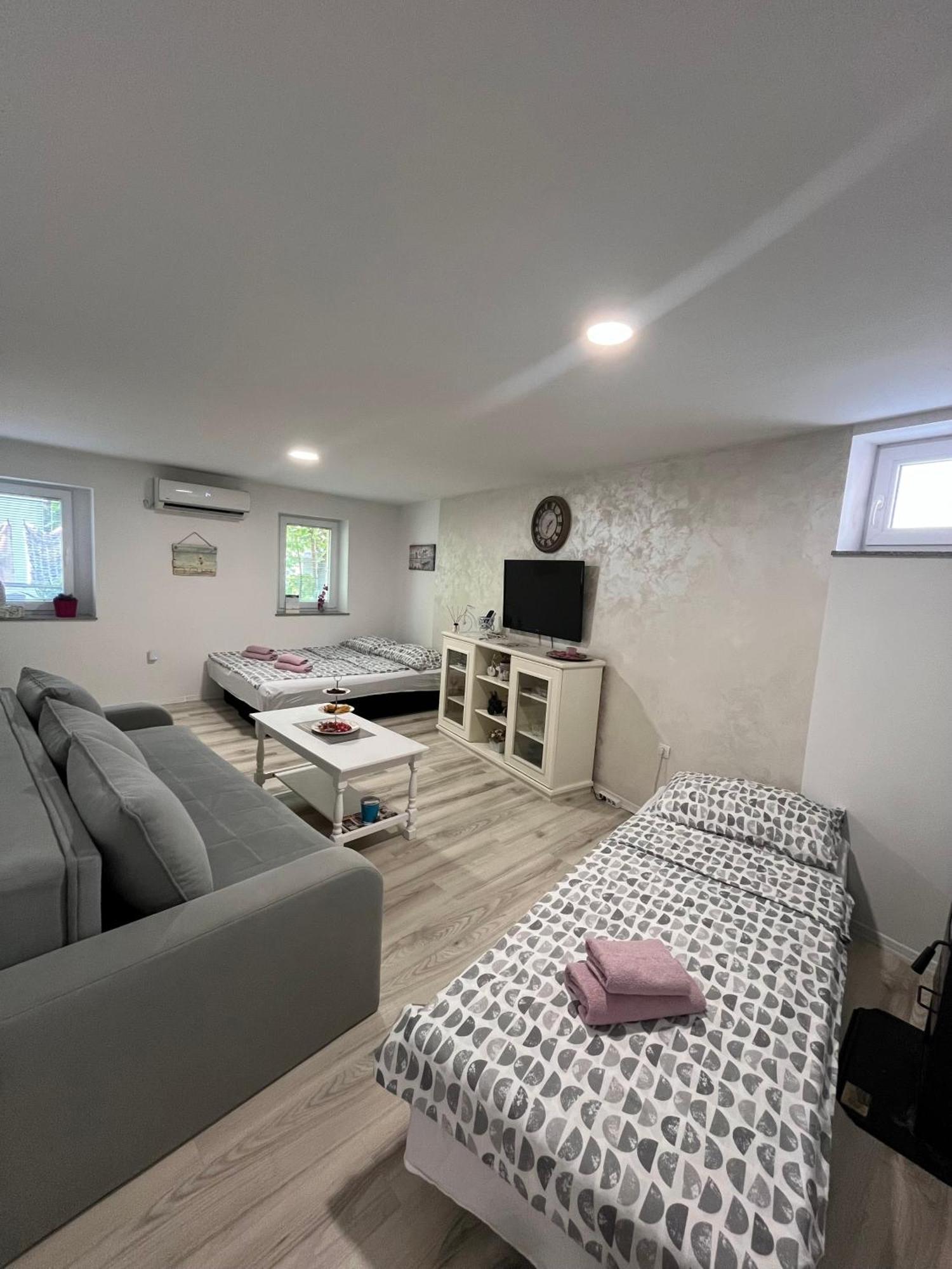 Apartman Nermin Mostar Esterno foto