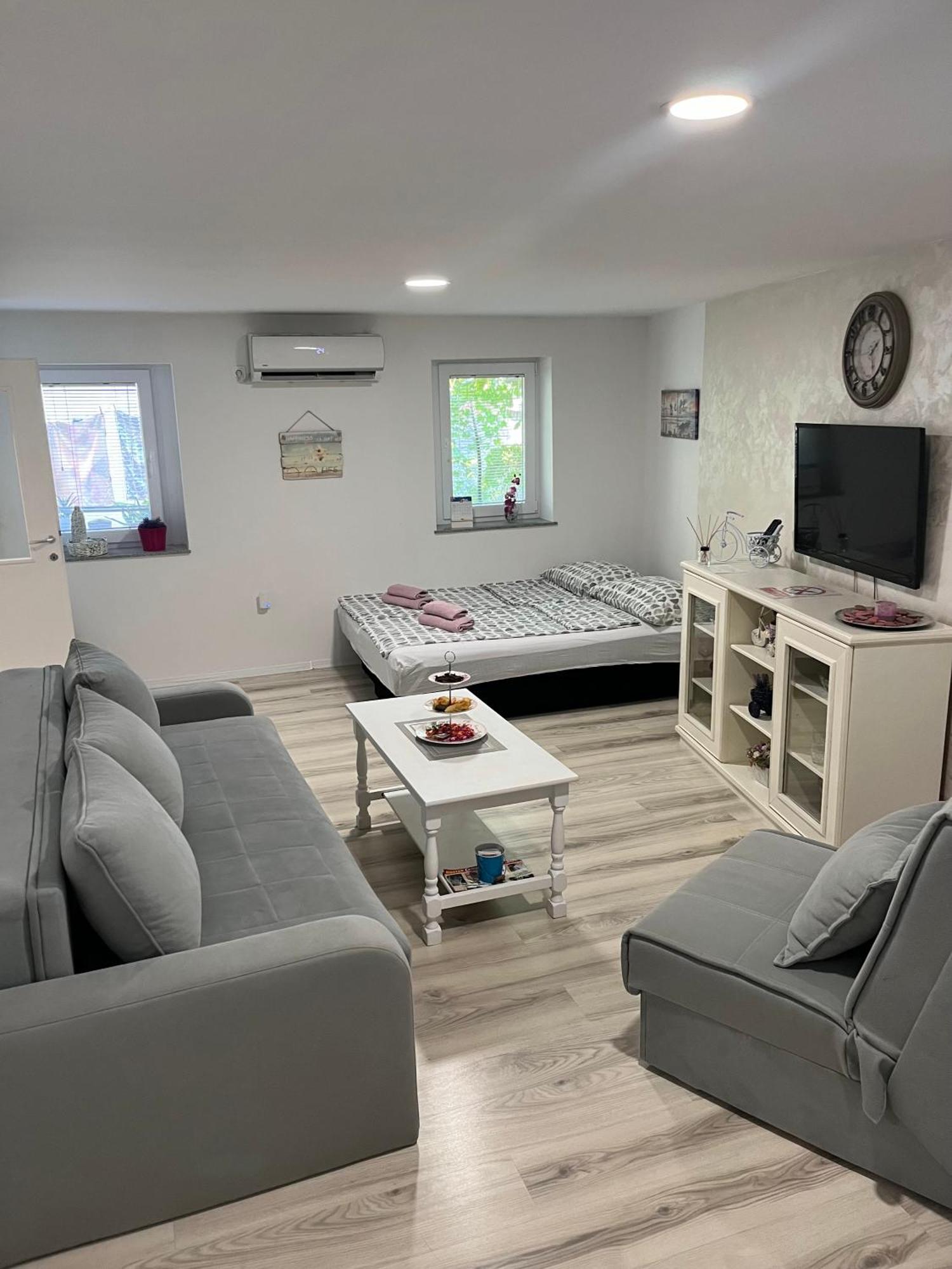 Apartman Nermin Mostar Esterno foto