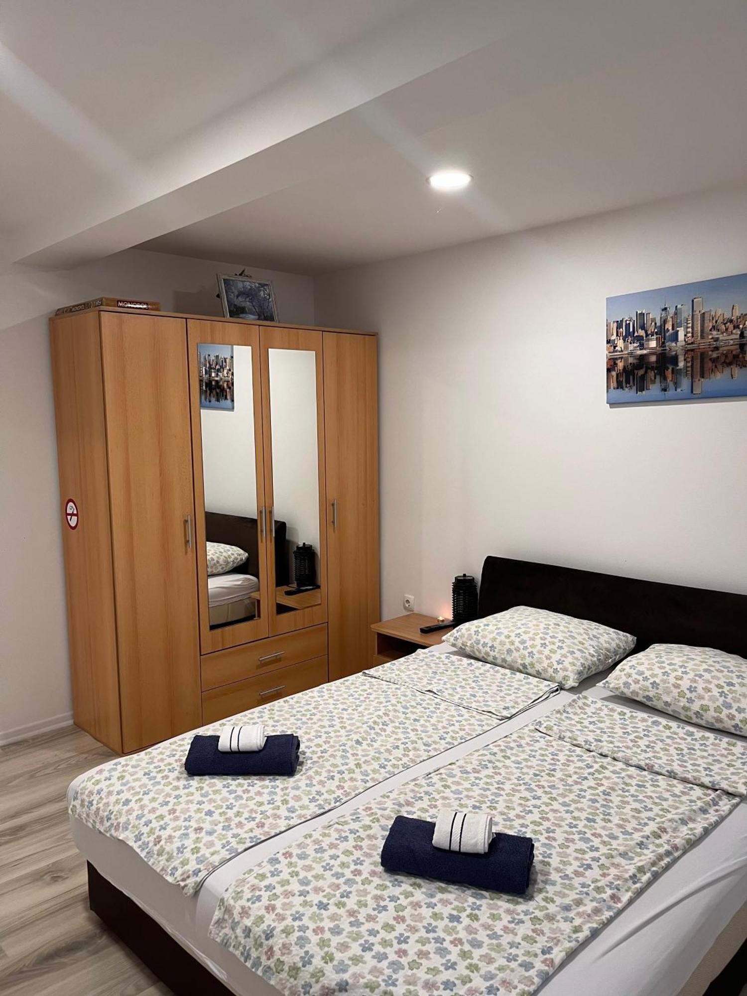 Apartman Nermin Mostar Esterno foto