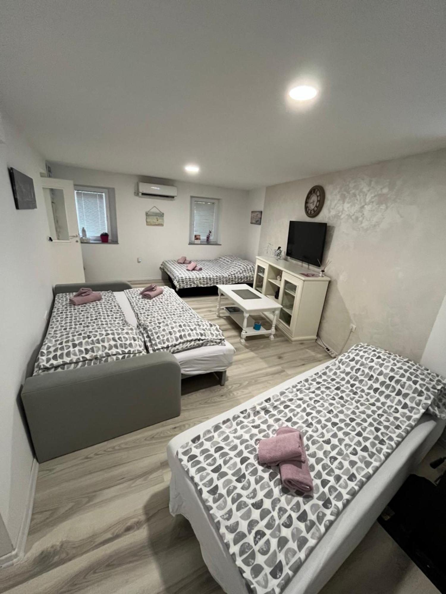 Apartman Nermin Mostar Esterno foto